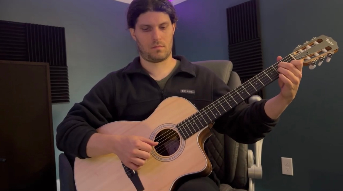 Classical Guitar Piece by Antonio Lauro